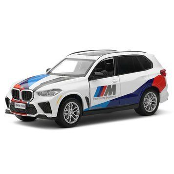 Автомодель &ndash; BMW X5 M (белый) 250411 фото