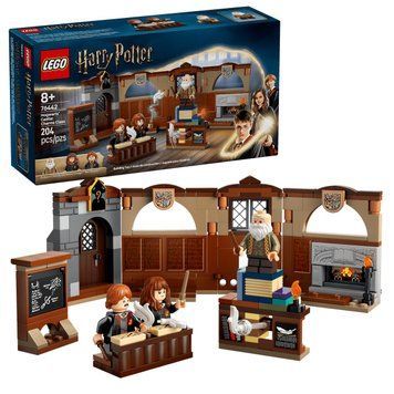 LEGO Конструктор LEGO Harry Potter Замок Гоґвортс: урок чарів 76442 фото