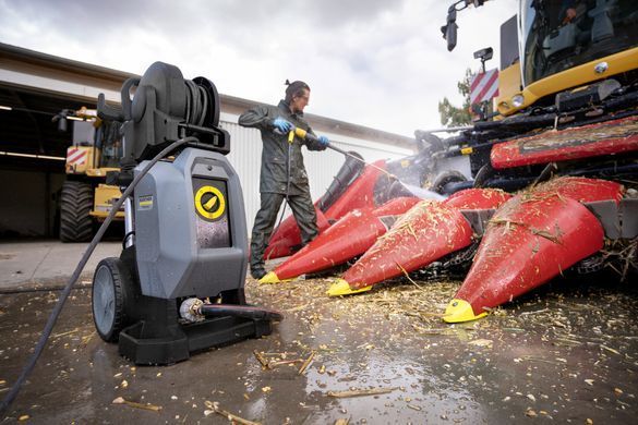 Karcher Мойка высокого давления Karcher HD 10/25-4 SXA Plus, 8800 Вт, 3 фазы, 80&ndash;250 бар, 500&ndash;1000 л/ч, шланг 20 м, 81,9 кг 1.286-955.0 фото