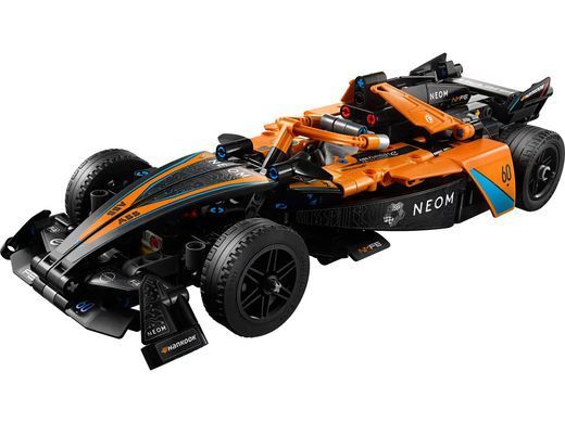 LEGO Конструктор Technic Автомобиль для гонки NEOM McLaren Formula E 42169 фото