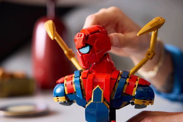 LEGO Конструктор Super Heroes Погруддя Залізної Людини-Павука 76326 фото