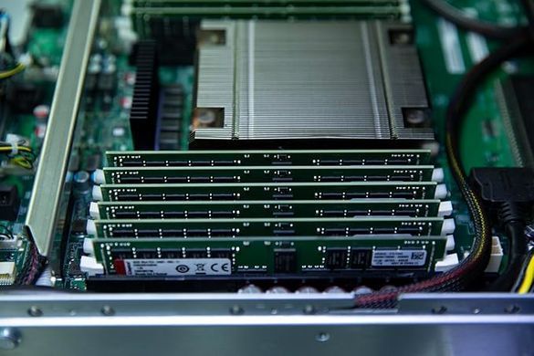 Kingston Пам'ять сервера Kingston DDR5 32GB 4800 ECC UDIMM KTD-PE548E-32G фото