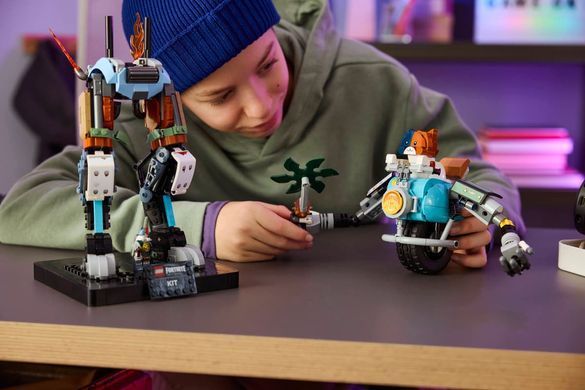 LEGO Конструктор LEGO Fortnite KIT 77081 фото