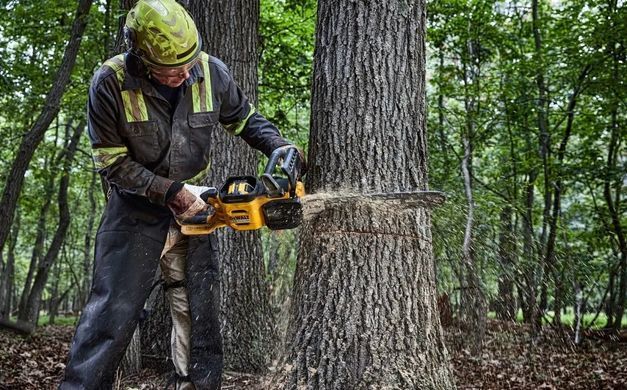 DeWALT Пила ланцюгова акумуляторна безщіткова 54В XR FLEXVOLT шина 50см OREGON 3/8 1.3мм 5.7кг без АКБ та ЗП DCMCS575N фото