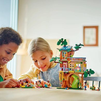 LEGO Конструктор LEGO Friends Тусовка у будиночку дружби на дереві 42652 фото