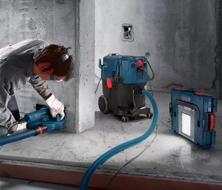 Bosch Пылесос профессиональный GAS 35 M AFC, 1380Вт, 254мБар, контейнер 35л, 12.4кг 0.601.9C3.100 фото