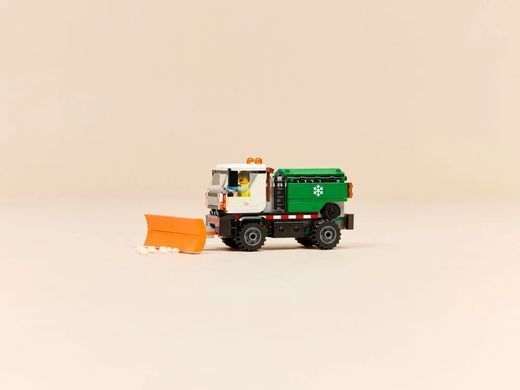 LEGO Конструктор LEGO City Снігоочисник 60490 фото