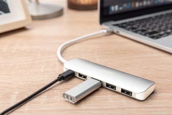 Digitus Концентратор USB Type-C, 4xUSB 3.0 + функція зарядного пристрою DA-70242-1 фото