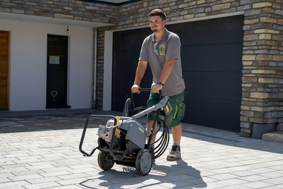 Karcher Мінімийка високого тиску HD 7/18-4 M Classic 5500Вт 3Фази 70-180бар 500-700л/год шланг 10м 49.18кг 1.367-902.0 фото