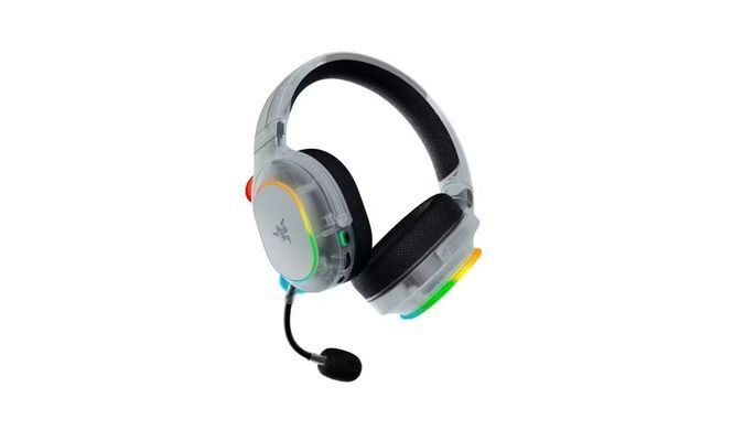 Razer Гарнітура ігрова Razer Barracuda X Chroma, BT/WL, RGB, Phantom White Ed. RZ04-05220400-R3M1 фото