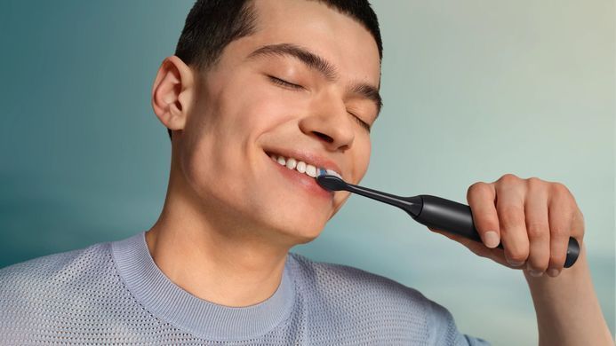 Philips Philips toothbrush electric Sonicare 3100 series, nozzle-1, case, black HX4033/32 фото