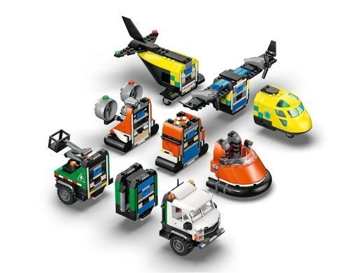 LEGO Конструктор LEGO City Ремікс літака, вантажівки та судна на повітряній подушці 60505- фото