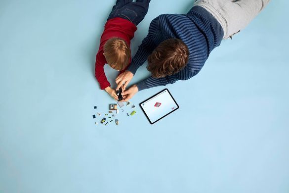 LEGO Конструктор LEGO City Переслідування на поліцейському мотоциклі 60455 фото