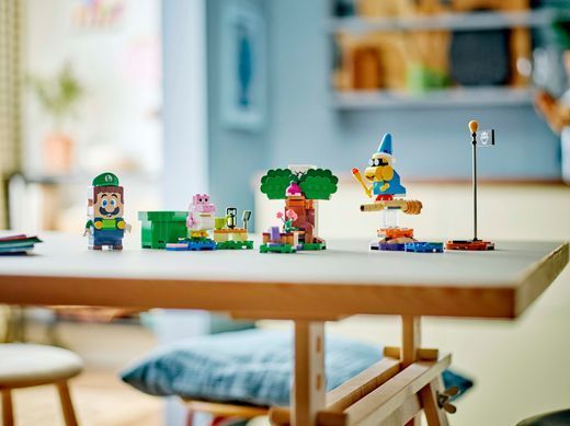 LEGO Конструктор Super Mario Приключения с интерактивным LEGO Луиджы 71440 фото