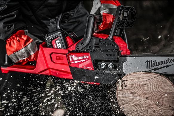 Milwaukee Пила ланцюгова акумуляторна Milwaukee M18 FCHSC-0 18В шина 30см 6.4кг без АКБ та ЗП 4933471441 фото