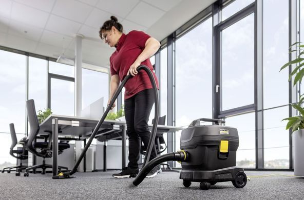 Karcher Professional vacuum cleaner Karcher Go!Further T 11/1 Classic Adv Re!Plast 240V 235mbar container 11l 4.2kg 1.527-222.0 фото
