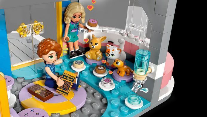 LEGO Конструктор LEGO Friends Клубний будинок друзів HLC 42689 фото