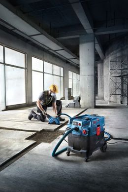 Bosch Пылесос профессиональный GAS 400 A, 1200Вт, 240мБар, контейнер 40л, 14кг 0.601.9M0.020 фото