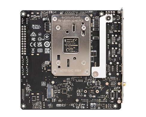MSI Материнcкая плата MPG B650I EDGE WIFI sAM5 B650 2xDDR5 M.2 HDMI WiFi BT mITX 911-7D73-008 фото