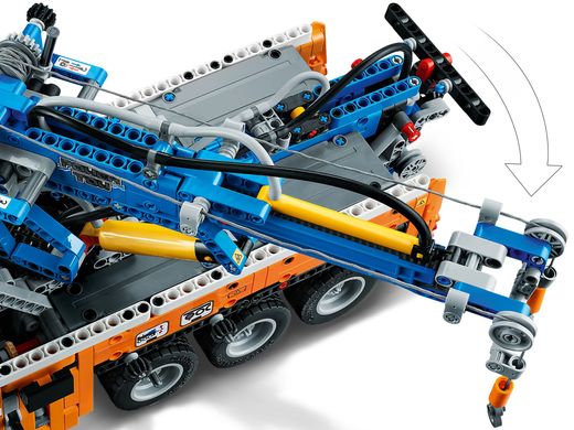 Конструктор LEGO Technic Важкий тягач 42128 фото