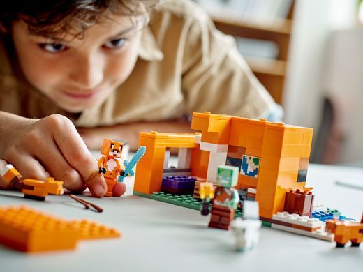 LEGO Конструктор Minecraft Лисья хижина 21178 21178 фото