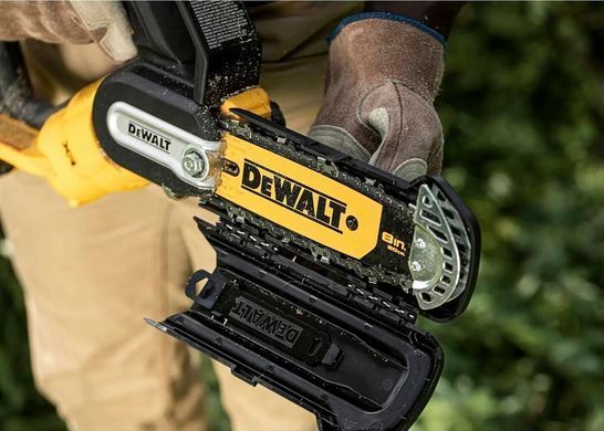 DeWALT Пила ланцюгова акумуляторна DeWalt 18В XR Li-lon акб 1х5А&middot;год 15см 8.6м/с шина 20см ЗП 2.1кг DCMPS520P1 фото