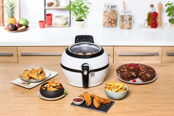 Tefal Мультипечь ActiFry Genius, 1350Вт, чаша-1.2л, сенсорне управл., пластик, подкл. к смартфону, белый FZ760030 фото