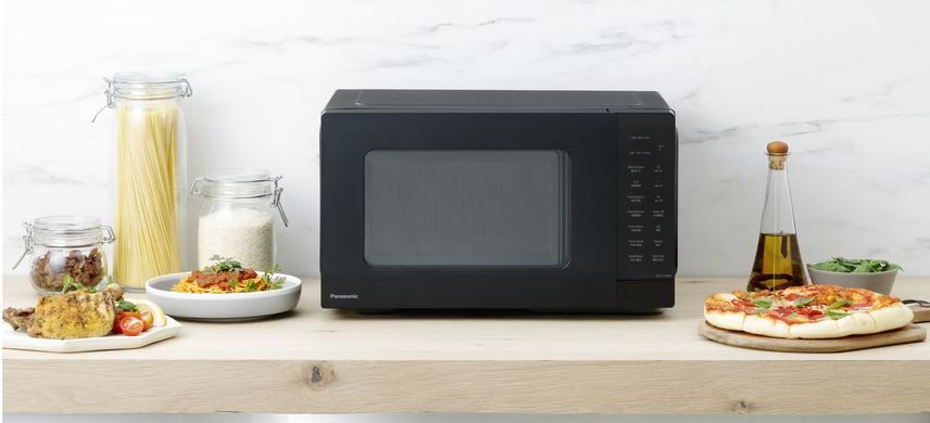 Panasonic Микроволновая печь, 24л, 900Вт, гриль, ЖК дисплей 4 дюйма, черный NN-GT34NBZUE фото