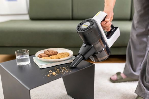 Karcher Пылесос беспроводной VCS 3 Nano Complete, контейнер для пыли -0,6 л, автономная работа до 50 мин, белый 1.198-930.0 фото