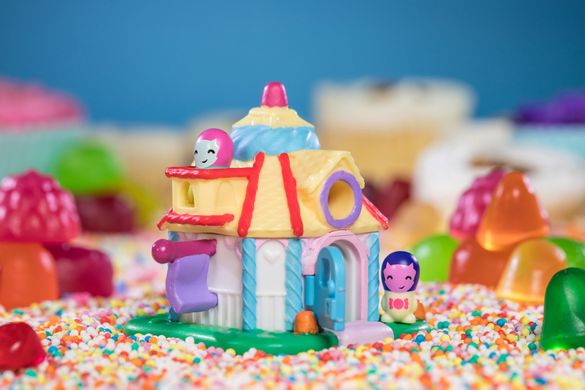 Ігрова фігурка Nanables Small House Містечко солодощів, Цукерковий будиночок NNB0015 фото