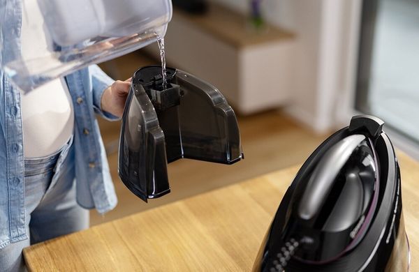 Gorenje Праска , 2800Вт, 280мл, паровий удар -50гр, верт. відпарювання, антинакип, керам. підошва, фіолетовий SIK2800BKV фото