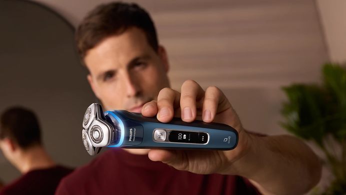 Philips Бритва електр. Series i9000 Prestige SkinIQ, бритв.головок-3, Li-Ion, сух.+волог., індикатор заряду, твердий чохол, синій XP9201/33 фото
