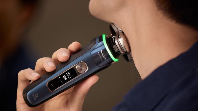 Philips Бритва електр. Series i9000 Prestige SkinIQ, бритв.головок-3, Li-Ion, сух.+волог., індикатор заряду, твердий чохол, синій XP9201/33 фото
