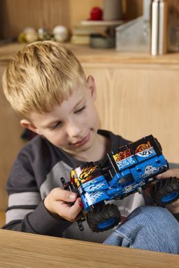 LEGO Конструктор LEGO Technic Monster Jam&trade; Grave Digger&trade; Вогонь і лід 42219 фото