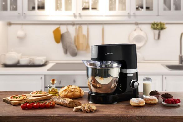 Gorenje Кухонна машина Gorenje 1500Вт, чаша-метал, корпус-пластік-7л, насадок-3, чорний MMC1500PS фото