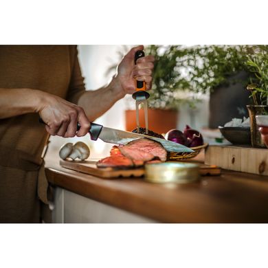 Кухонный нож для мяса Fiskars Functional Form, 21 см 1057539 фото