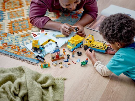 LEGO Конструктор City Будівельна вантажівка й кулястий кран-таран 60391 фото