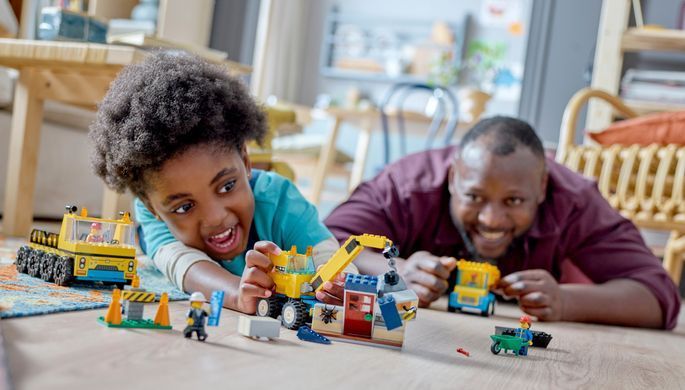 LEGO Конструктор City Будівельна вантажівка й кулястий кран-таран 60391 фото