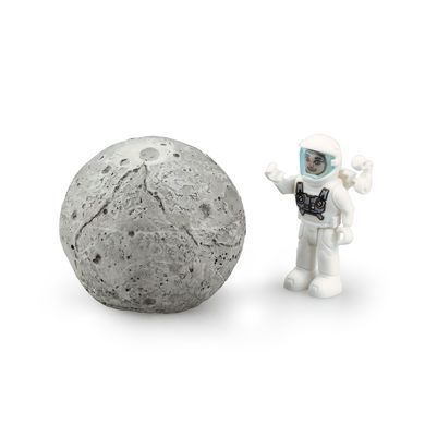 Игровой набор с фигуркой ASTROPOD &ndash; МИССИЯ &laquo;ИССЛЕДУЙ ЛУННЫЙ КАМЕНЬ&raquo; (детали куба, фигурка, аксесс.) 80338 фото