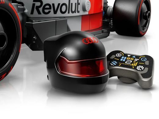 LEGO Конструктор LEGO Speed Champions Гоночний автомобіль Audi Revolut F1 Team R26 77259 фото