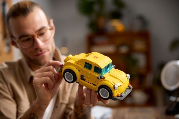 LEGO Конструктор Icons Трансформери. Бамблбі 10338 фото
