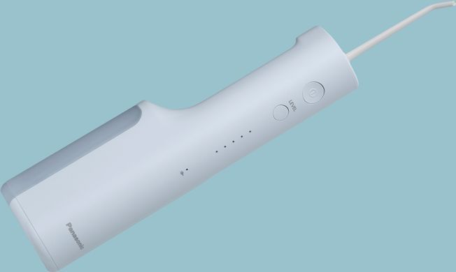 Panasonic Ирригатор Panasonic портативний, чаша 200 мл, Li-ion аккум. в компл., 2 насадки, светло голубой EW-DJ26-A321 фото