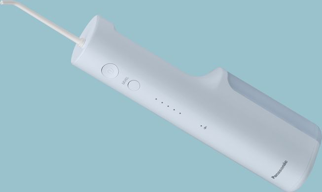 Panasonic Ирригатор Panasonic портативний, чаша 200 мл, Li-ion аккум. в компл., 2 насадки, светло голубой EW-DJ26-A321 фото