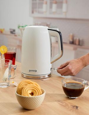 Gorenje Електрочайник 1.7л, Strix-контроль, білий матовий K17DPW фото