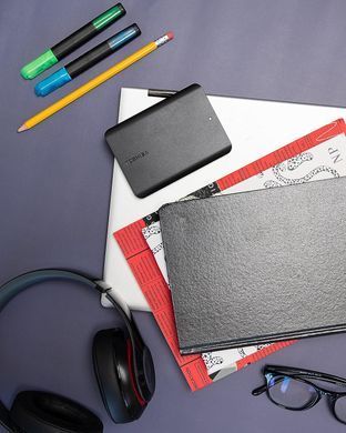 Toshiba Портативний жорсткий диск 4TB USB 3.2 Gen 1 Canvio Basics 2022 Black HDTB540EK3CA фото