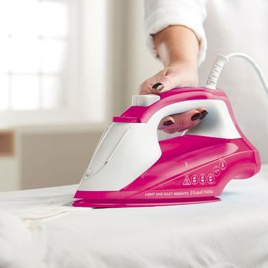 Russell Hobbs Праска Light&Easy Brights Berry, 2600Вт, 240мл, паровий удар -115гр, постійна пара - 35гр, керам. підошва, малиновий 26480-56 фото