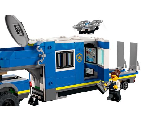 Конструктор LEGO City Поліцейська вантажівка з мобільним центром керування 60315 фото