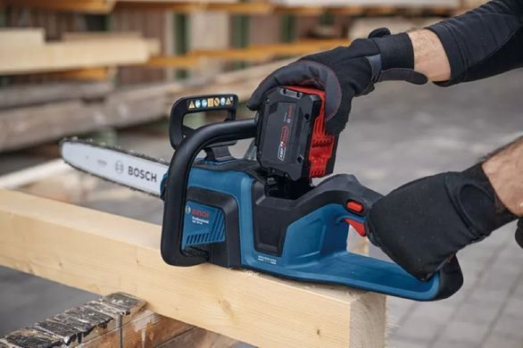 Bosch Пила ланцюгова акумуляторна GKE 18V-40 18В шина 40см 3.7кг без АКБ та ЗП 0.600.8D3.000 фото