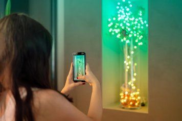 Twinkly Гірлянда Smart LED Twinkly Strings Star RGB 200 IP20 12м USB-C кабель зелений без БЖ TWKS200RGB-G фото