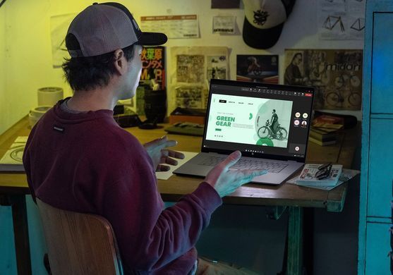 HP Ноутбук OmniBook X Flip x360 16-ar0001ua 16" WUXGA IPS Touch, AMD AI 7 350, 24GB, F1024GB, UMA, Win11, сірий C3VD2EA фото